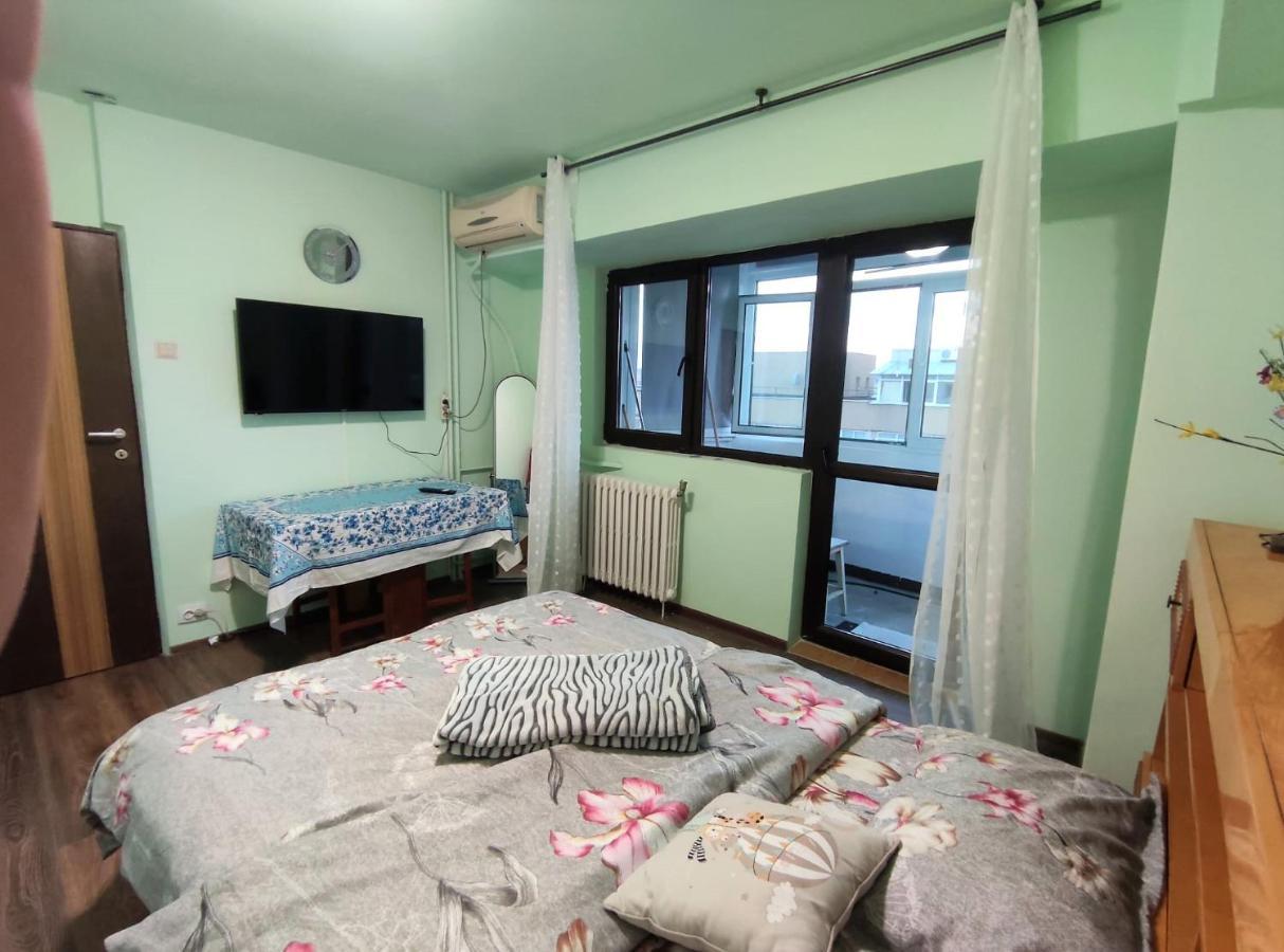 Lake And Park View Residence ブカレスト エクステリア 写真